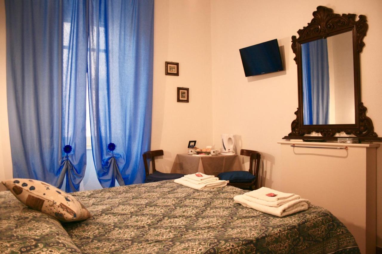 B&B Duca D'Aosta Олбия Екстериор снимка